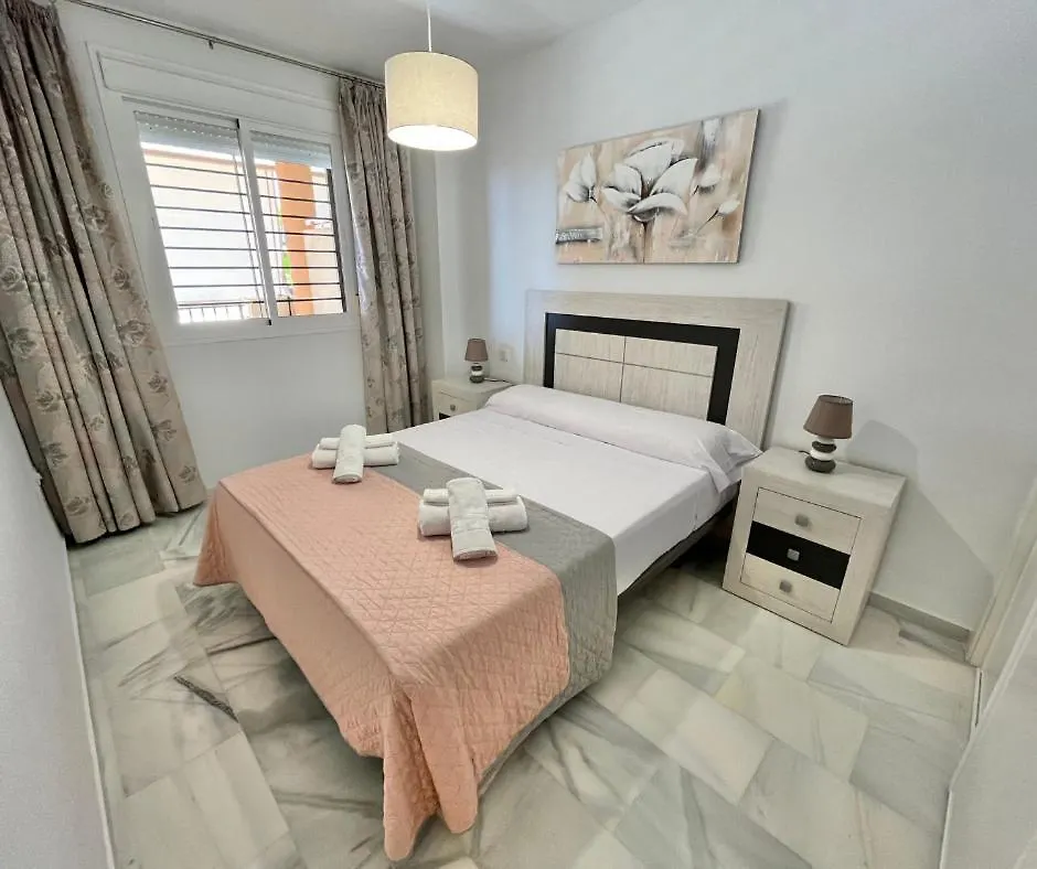Dona Julia Golf Apartment Casares